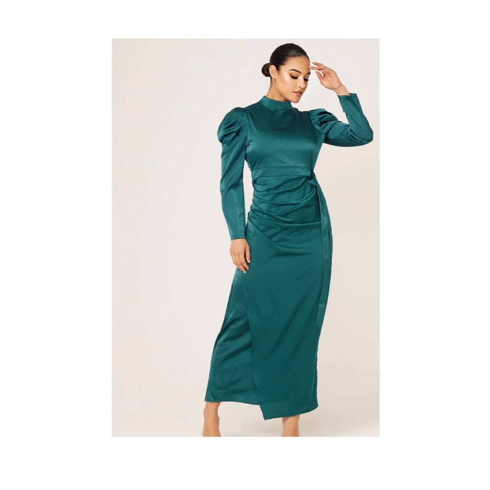 Satin emerald green dress